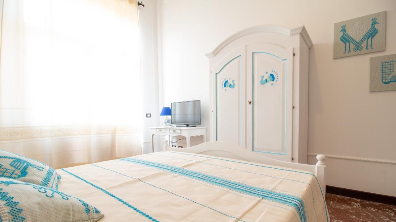 Sardinianworld - Cocco E Dessi Home Oristano Eksteriør billede