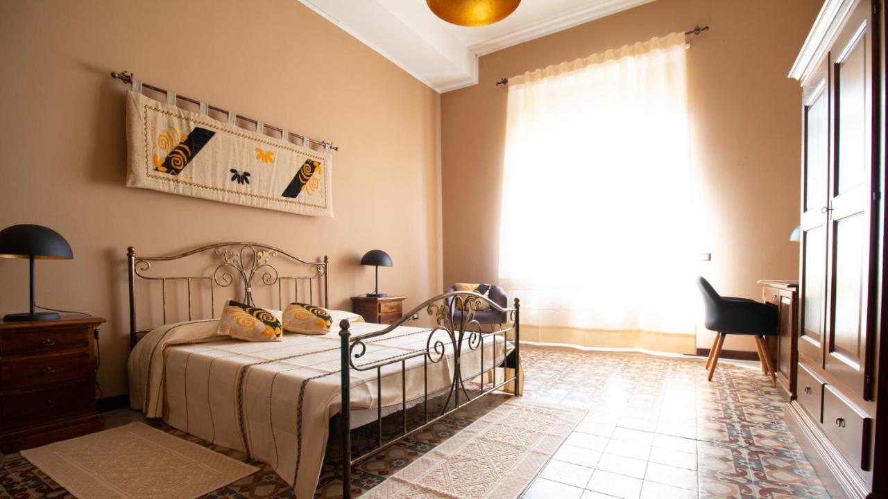 Sardinianworld - Cocco E Dessi Home Oristano Eksteriør billede